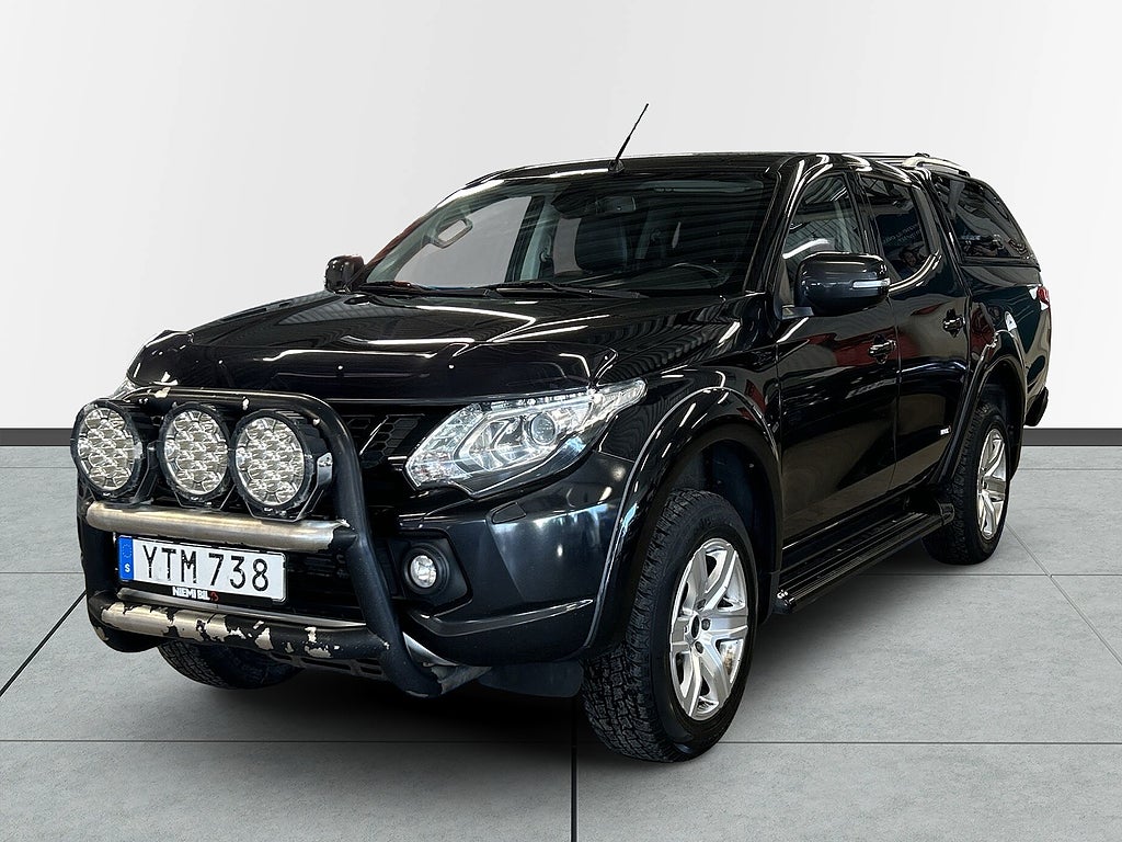 Mitsubishi L200 Dubbelhytt 2.4 DI-D MIVEC SS-4WD-II MOMS/Kamera/S&VDäck