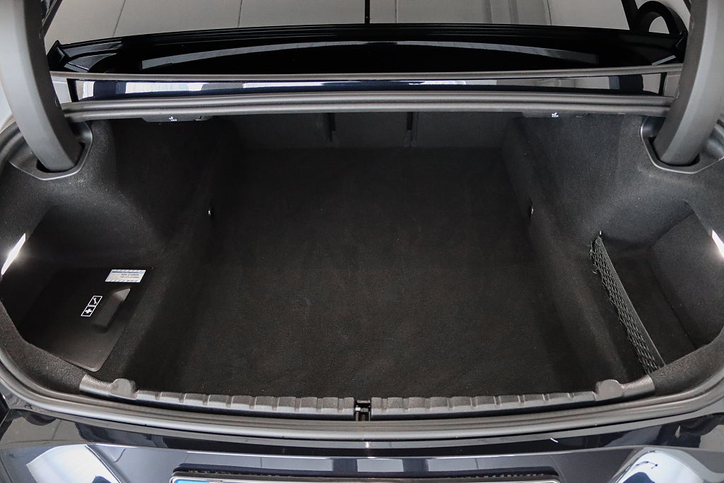 BMW M850i xDrive Gran Coupe B&W Kolfiber Panorama Soft Close