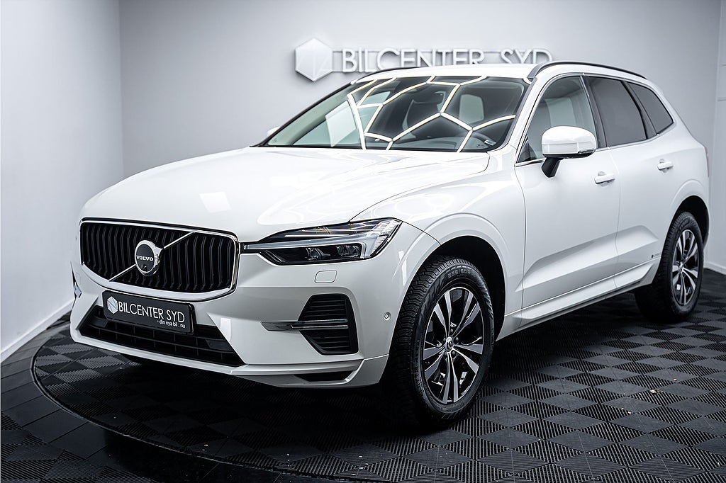 Volvo XC60 B4 AWD |Momentum|Geartronic|360°|Värmare|197hk