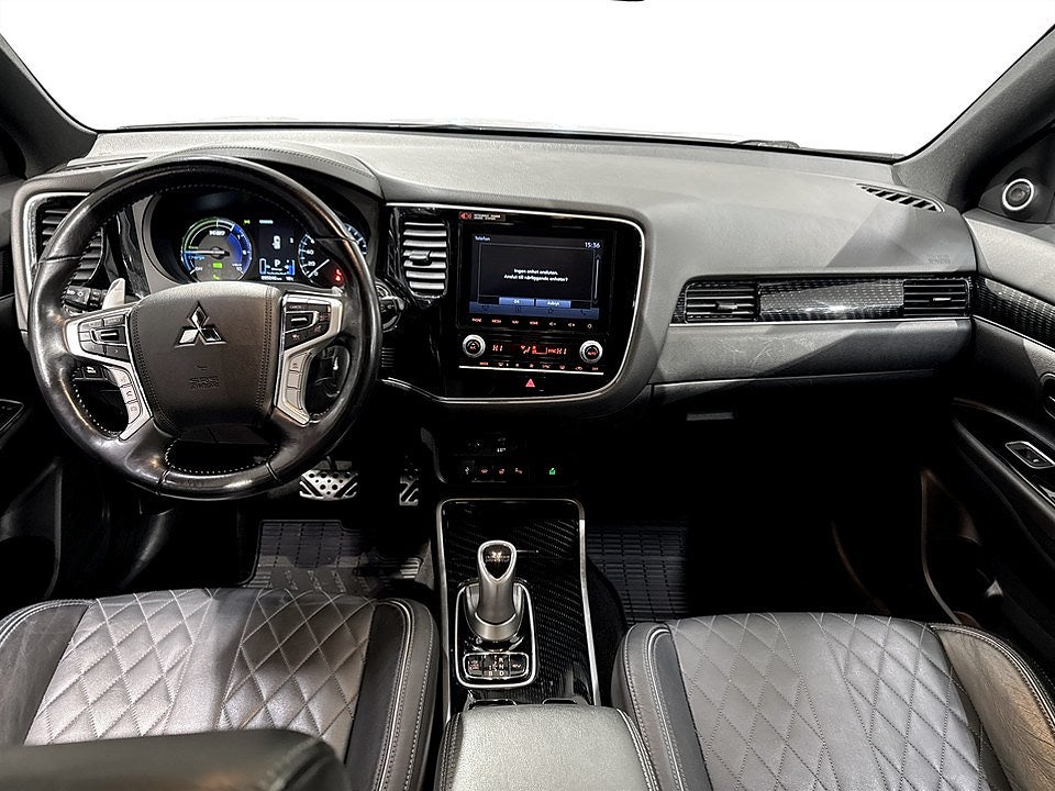 Bild på Mitsubishi Outlander S-Edition PHEV 224hk Aut 4WD - B-KAMERA,ELSTOL,NAV
