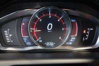 SUV Volvo XC60 18 av 25