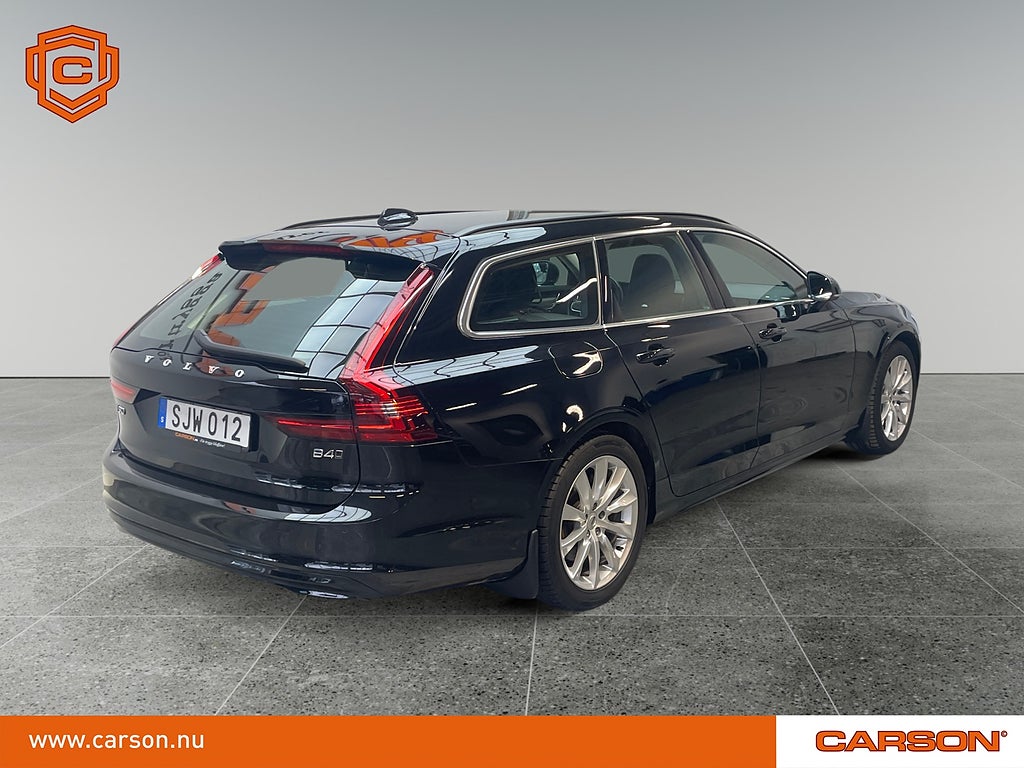 Volvo V90 B4 AWD Aut Momentum Navi Kamera Värmare Dragkrok Apple