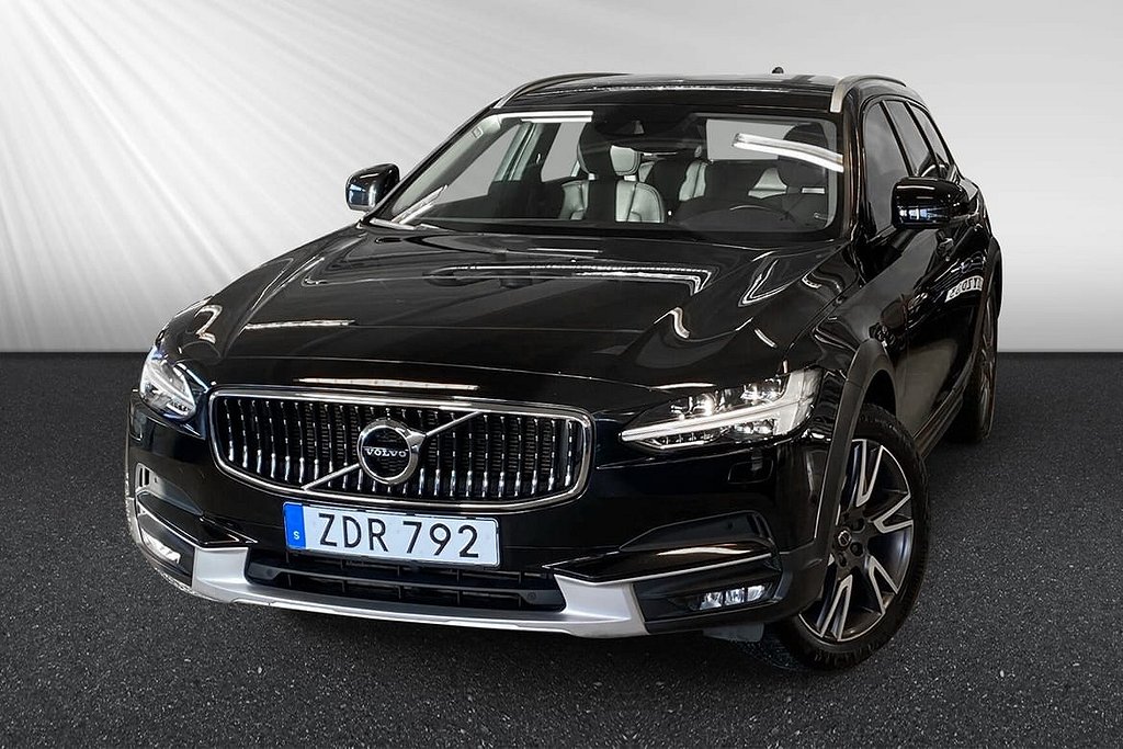 Volvo V90 Cross Country T5 II AWD Pro Drag Läder Keyless VOC Navi Nyserv