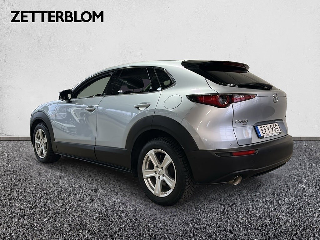 SUV Mazda CX-30 16 av 19