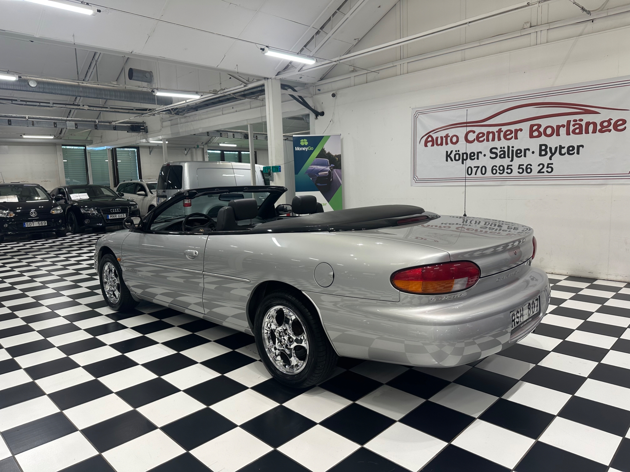 Chrysler Stratus 2000, bild 4/28