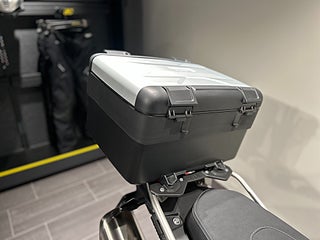 BMW F800GS / Serviceavtal / Toppbox / Chassi-sänkt / Barkbusters