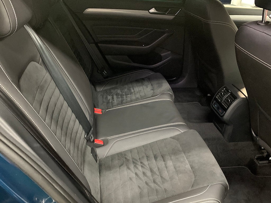 Volkswagen Passat SC GTE 218hk | Drag | Värmare | Cockpit |