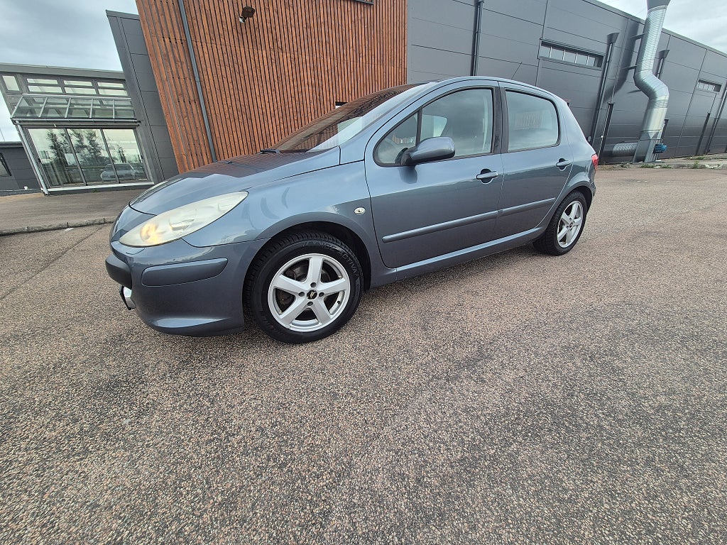 Peugeot 307 5-dörrar 2.0 Euro 4