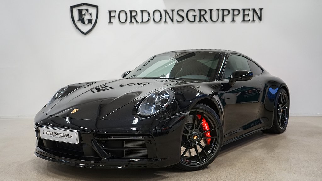 Porsche 911 Carrera 4 GTS SportDesign / VAT / SE SPEC