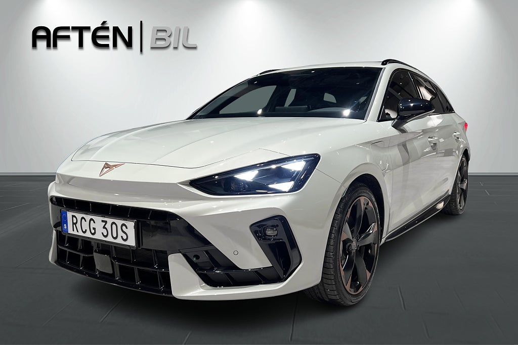Cupra Leon SP Plug-in 204hk | Elstol, Matrix LED, B-kamera, Demo