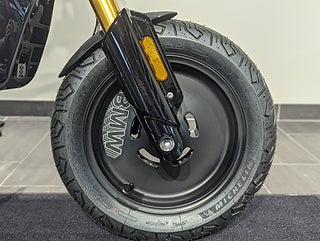 BMW CE02 Moped .Ord pris: 93.345kr NU: 49.900kr!Highline.Omg lev.