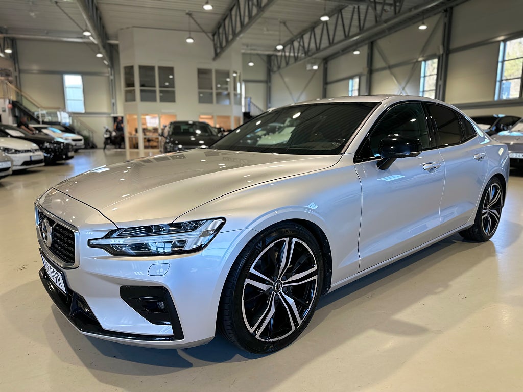 Volvo S60 T5 R-Design PRO Geartronic/Taklucka / 360-kamera 250hk 