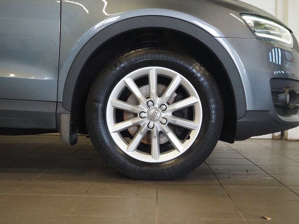 Audi Q3 2.0 TFSI Quattro Comfort Drag 2012