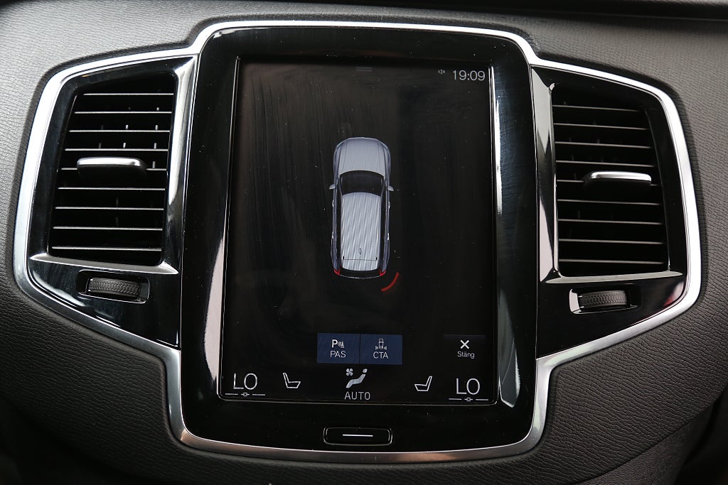 Volvo XC90 B5 Bensin 250hk Momentum AWD Aut Drag Leasbar 2022