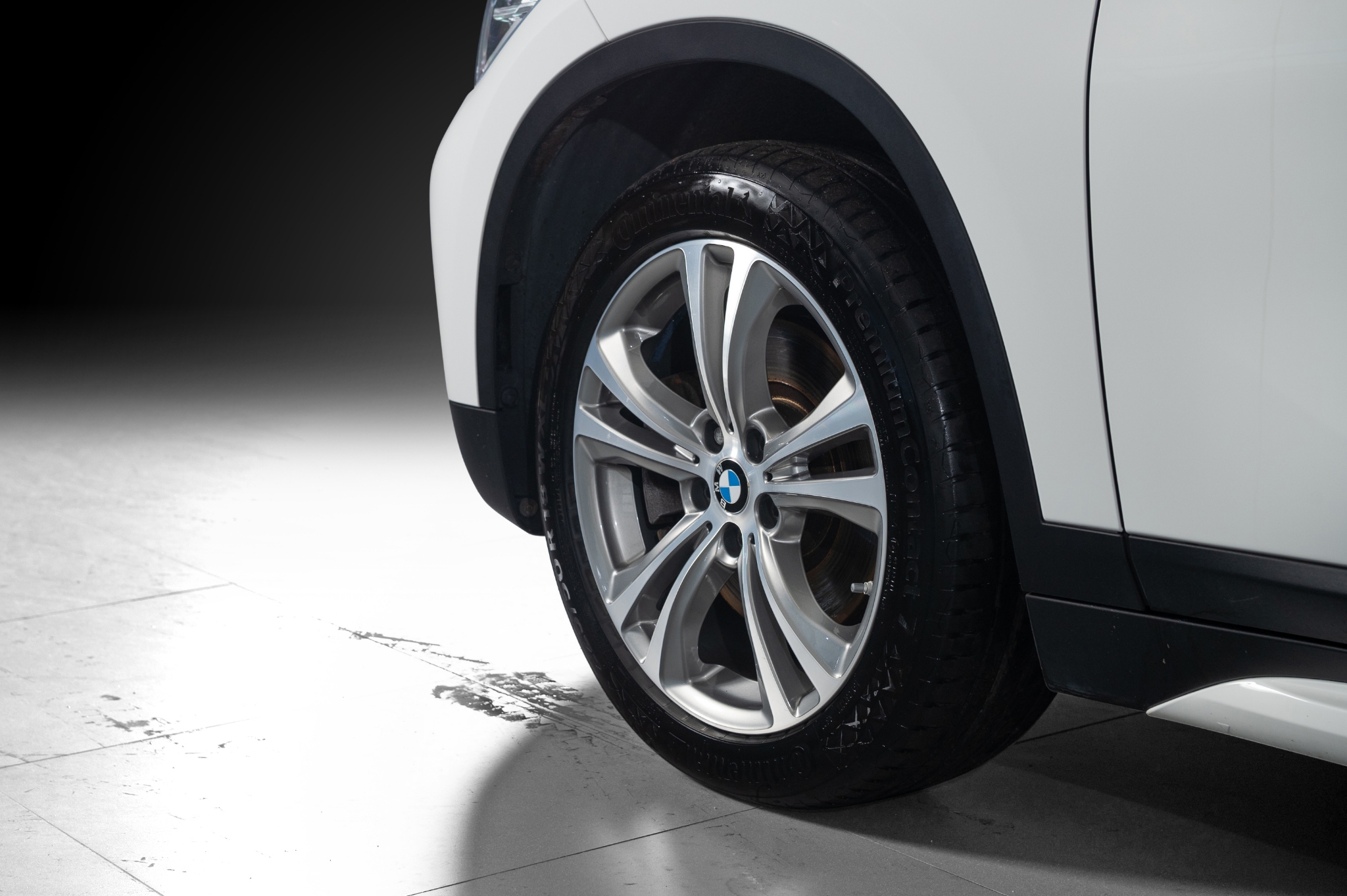 BMW X1 xDrive 20d Sport line 2019, kuva 6/46