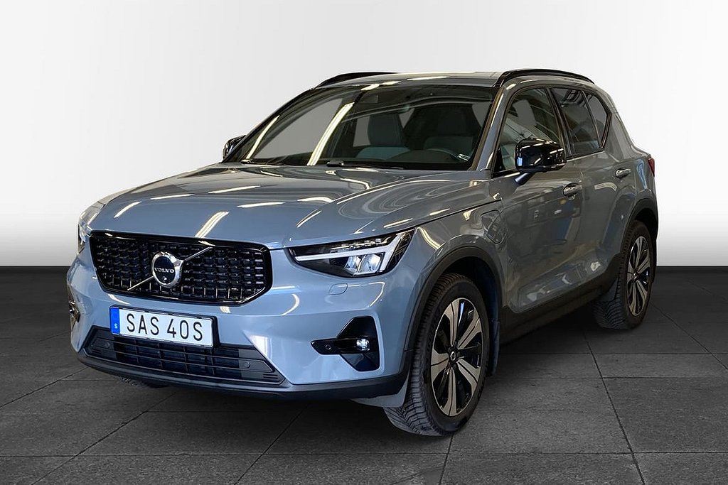 Volvo XC40 Recharge T4 Plus Dark