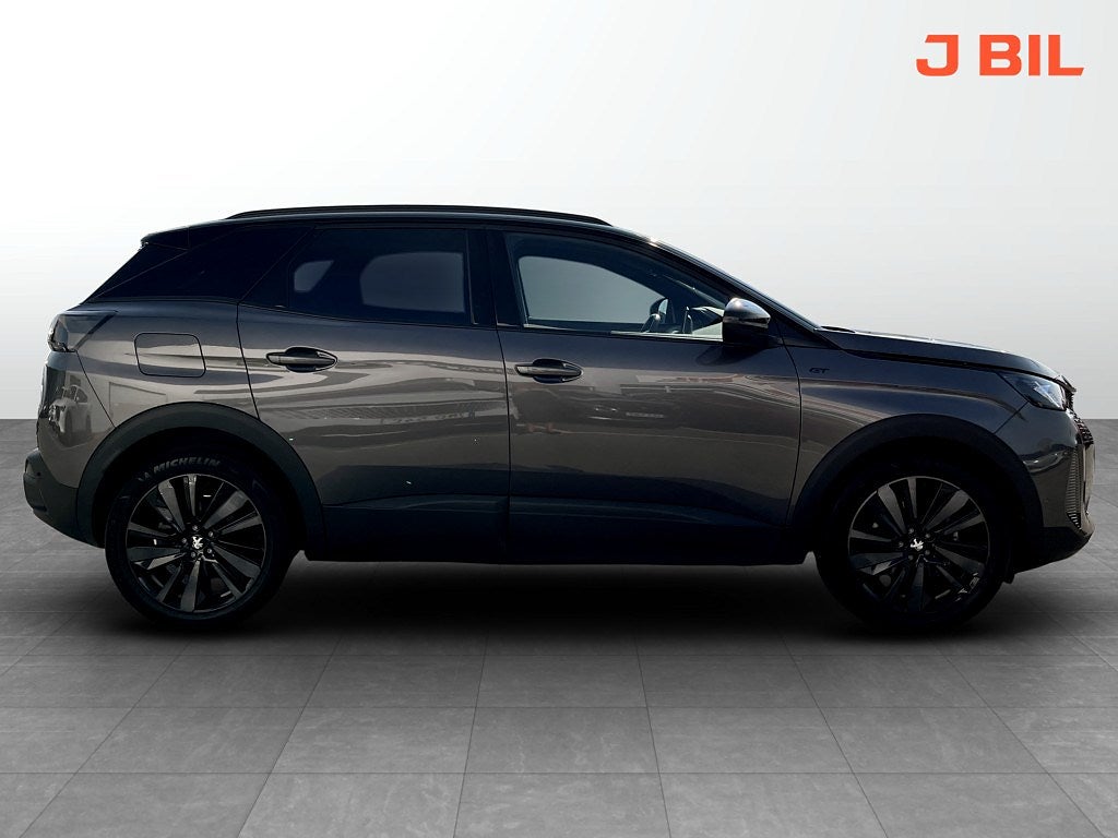 Bild på Peugeot 3008 GT Black Pack 1.2 PT 130hk Aut - B-KAMERA, CARPLAY