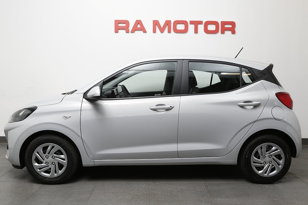 Hyundai i10 1,0 Automat Essential 2025