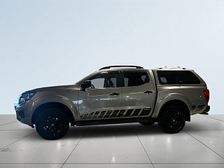 Nissan Navara Dubbelhytt 2.3 dCi 4WD MOMS Dvärm Drag Bkamera Kåpa S&V – bild 4