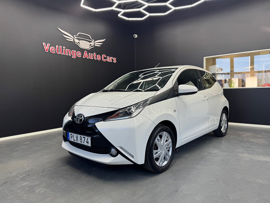 Toyota Aygo 5-dörrar 1.0 VVT-i X-PLAY Touch 