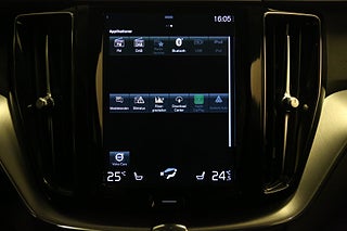 SUV Volvo XC60 19 av 29