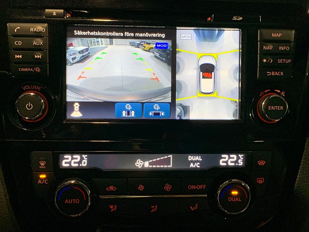 Nissan Qashqai 1.2 | TEKNA  DESIGN| 1 Ägare | Motorvärmare 2018