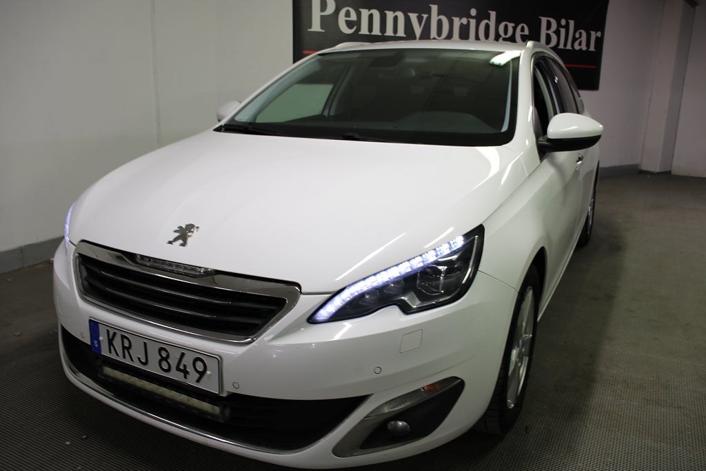 Peugeot 308 SW 2.0 BlueHDi 150HK Allure Dieselvärmare Drag Ny besiktigat 