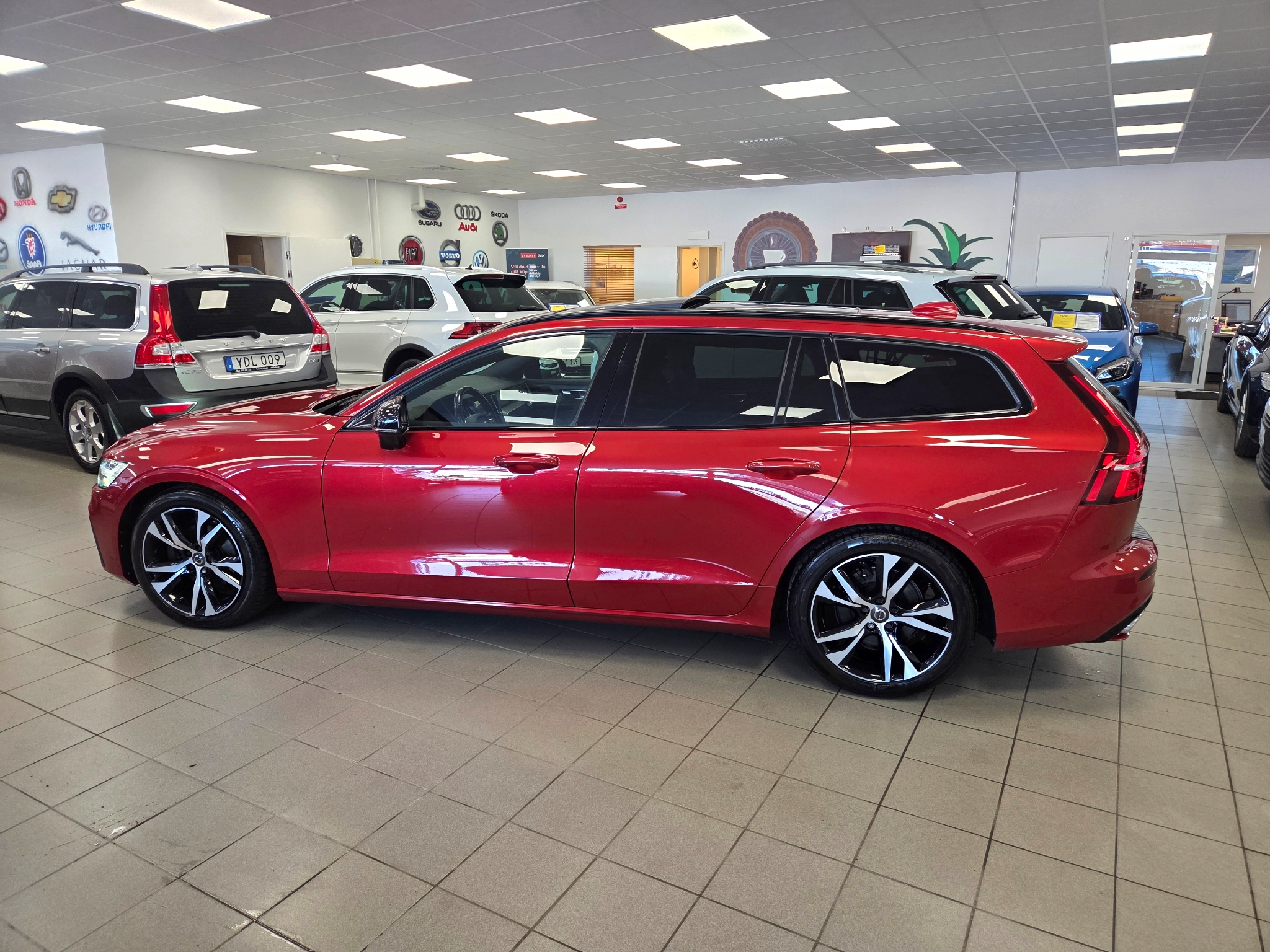 Volvo V60 D3, R-Design 2019, bild 5/59