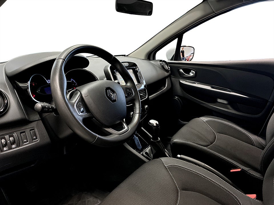 Bild på Renault Clio Sports Tourer Zen 1,5 dCi 90hk LEDRAMP NAVI