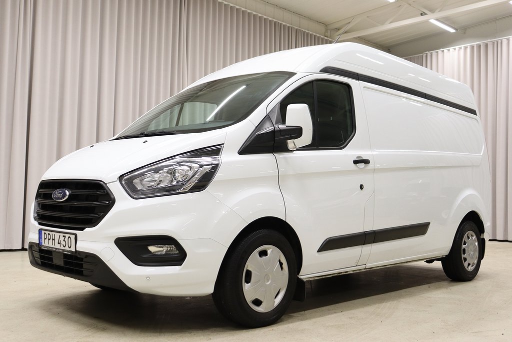 Ford Transit Custom L2H2 Automat Inredning Drag Värmare Moms