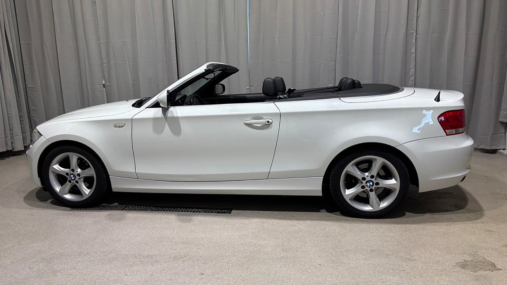 BMW 118I Convertible Advantage Comfort Navi