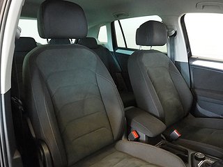SUV Volkswagen Tiguan 10 av 21