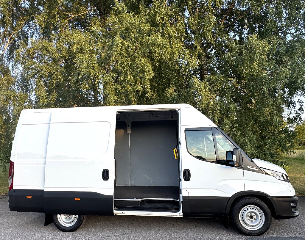 Iveco 35-140 2024 - miniatyr 2
