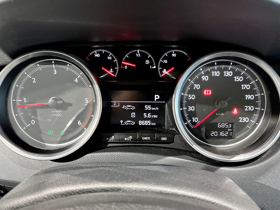 Bild på Peugeot 508 SW Allure 1.6 BlueBHDi 120hk Aut B-KAMERA PANO ELSTOL