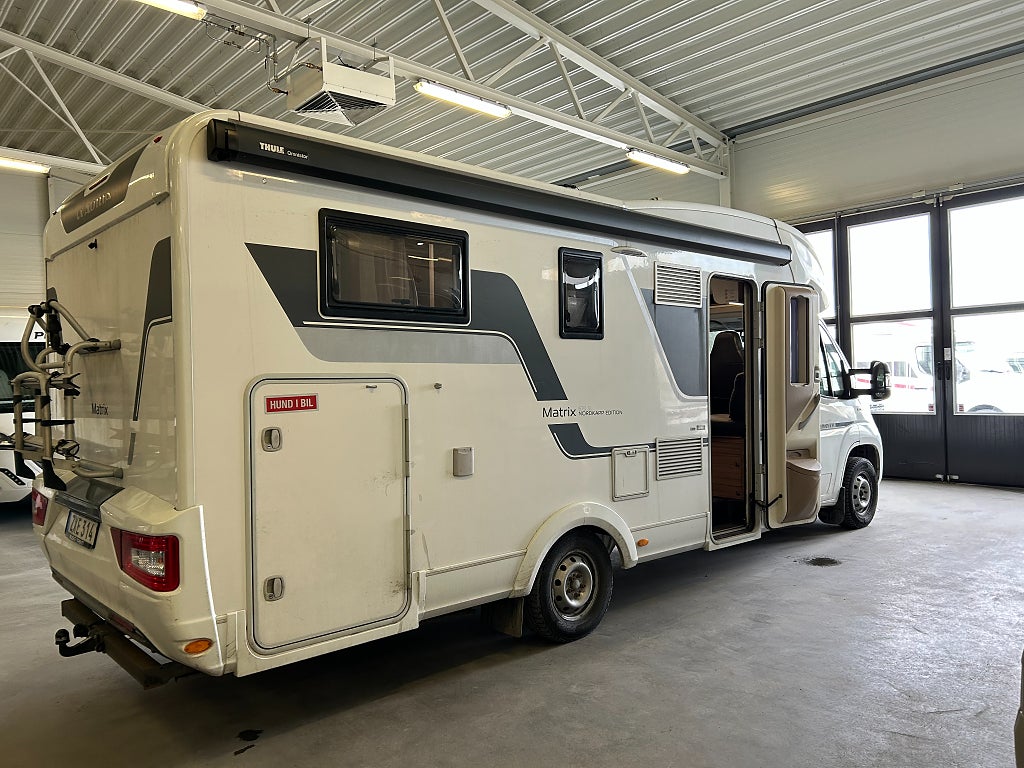 Adria Matrix Nordkapp 670 SL / Alde / Taksäng / Litium / B-kort / Solc - Adria