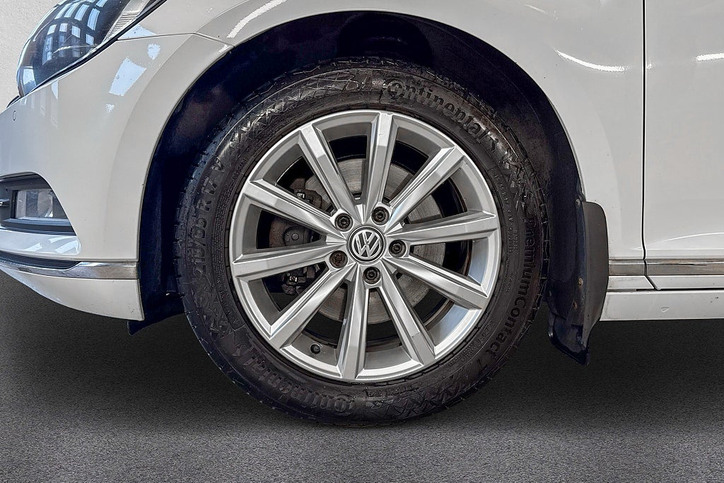 Volkswagen Passat Sportscombi 2.0 TDI DPF SCR BMT 4Motion GT 1-Brukare