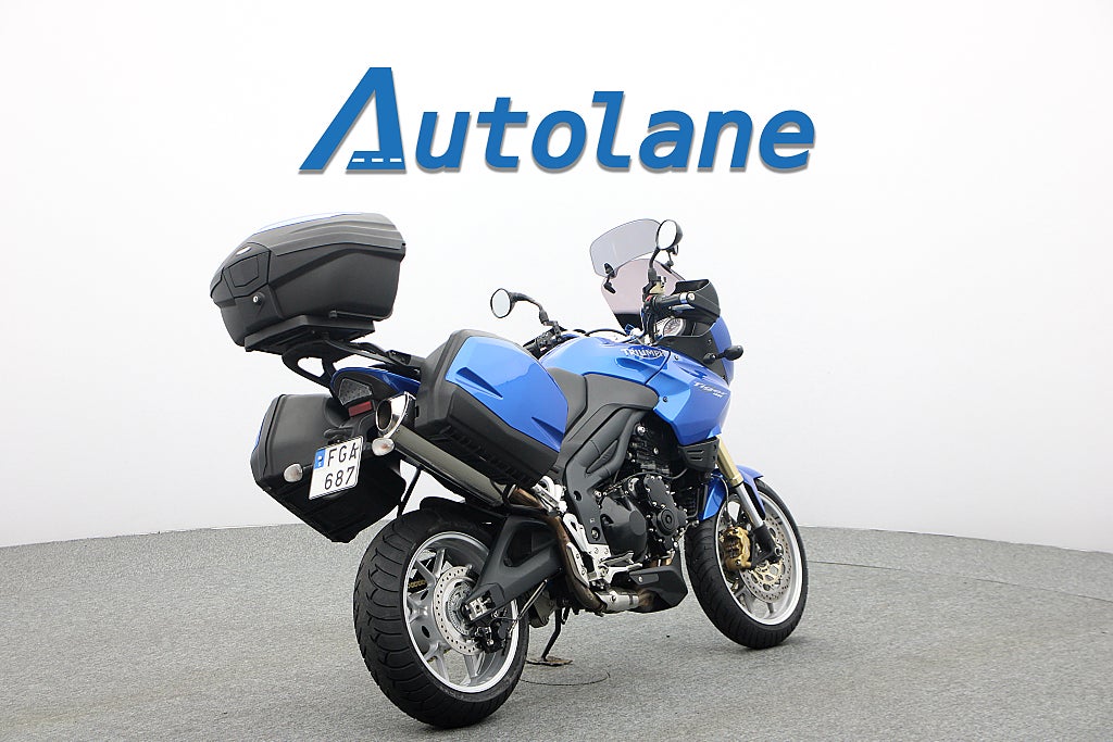 Triumph Tiger 1050 *Nyservad Nya däck Nytt Drivpaket