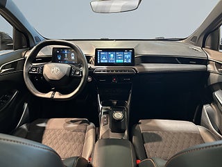 MG 3 Hybrid+ Luxury Carplay 360° GPS Pvärm S/V-hjul MOMS – bild 8