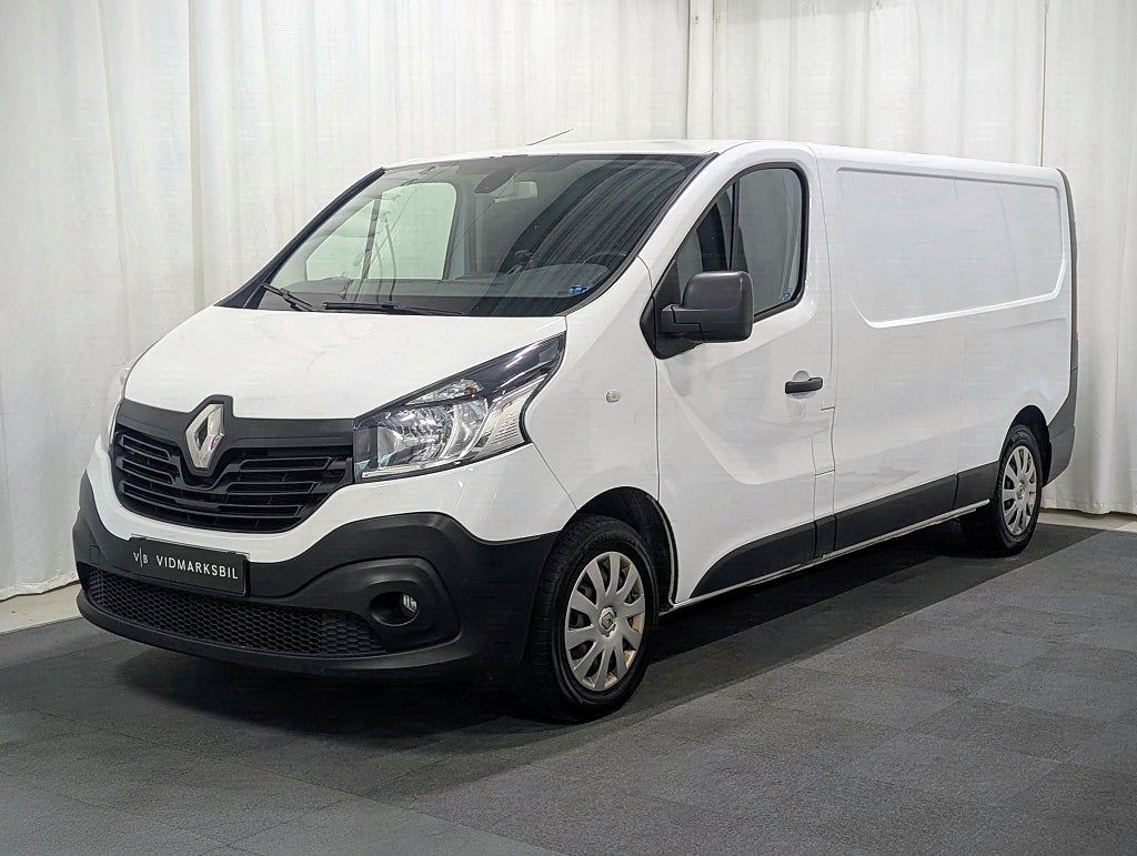Renault trafic Skåpbil 2.7t 1.6 dCi Eu6|L2|Drag|Värmare|Kamera|Moms|