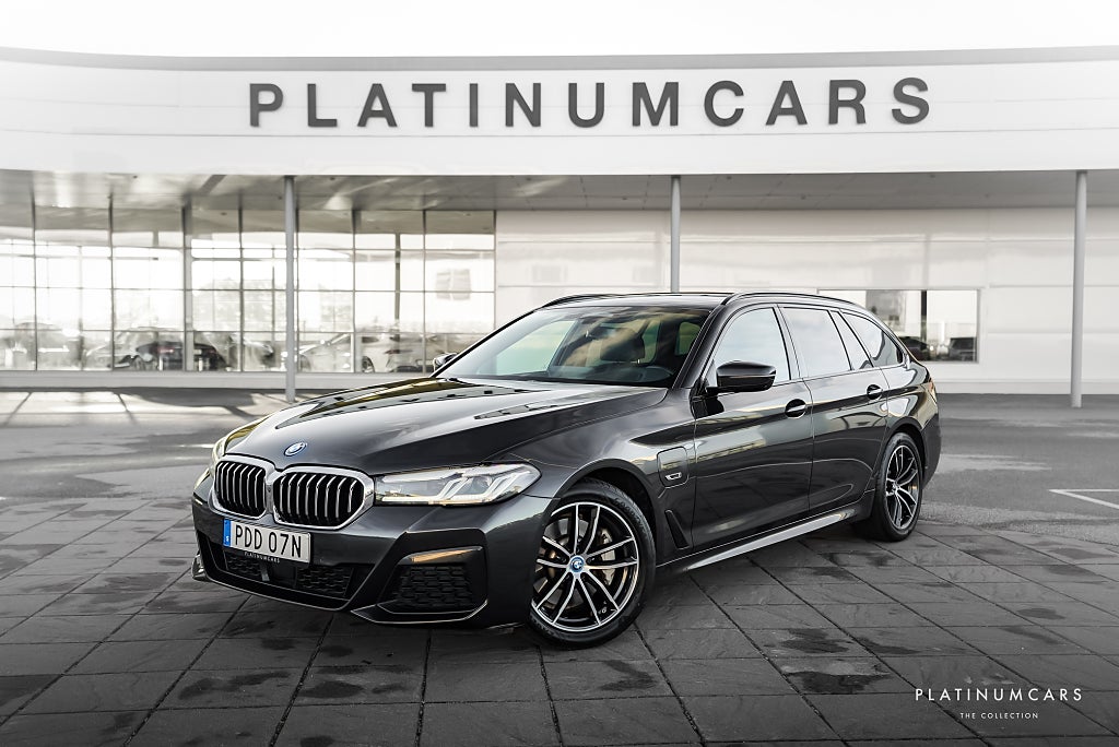 BMW 530e xDrive Touring M Sport 292hk / MOMS / Innovation