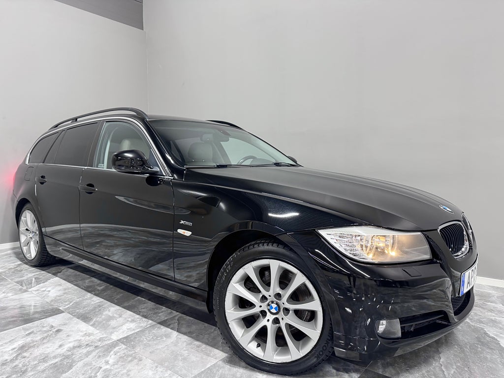 BMW 325I xDrive Automat/Värmare/Skinn/PDC/218HK