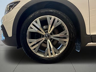 Volkswagen Passat Alltrack 2.0 TDI 4M Alltrack MOMS Drag Dvärme Bkamera Navi S&V – bild 14