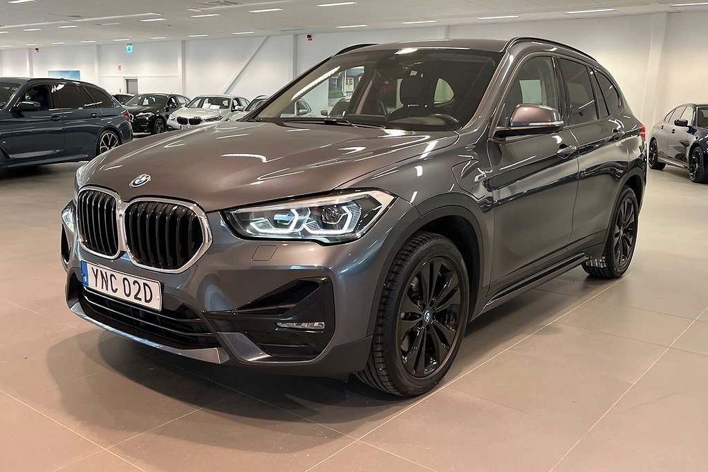 BMW X1 xDrive25e | Sport Line | Navi | Värmare | HUD