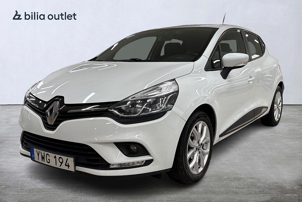 Renault Clio 0.9 TCe Zen Parkeringssensorer Navigation