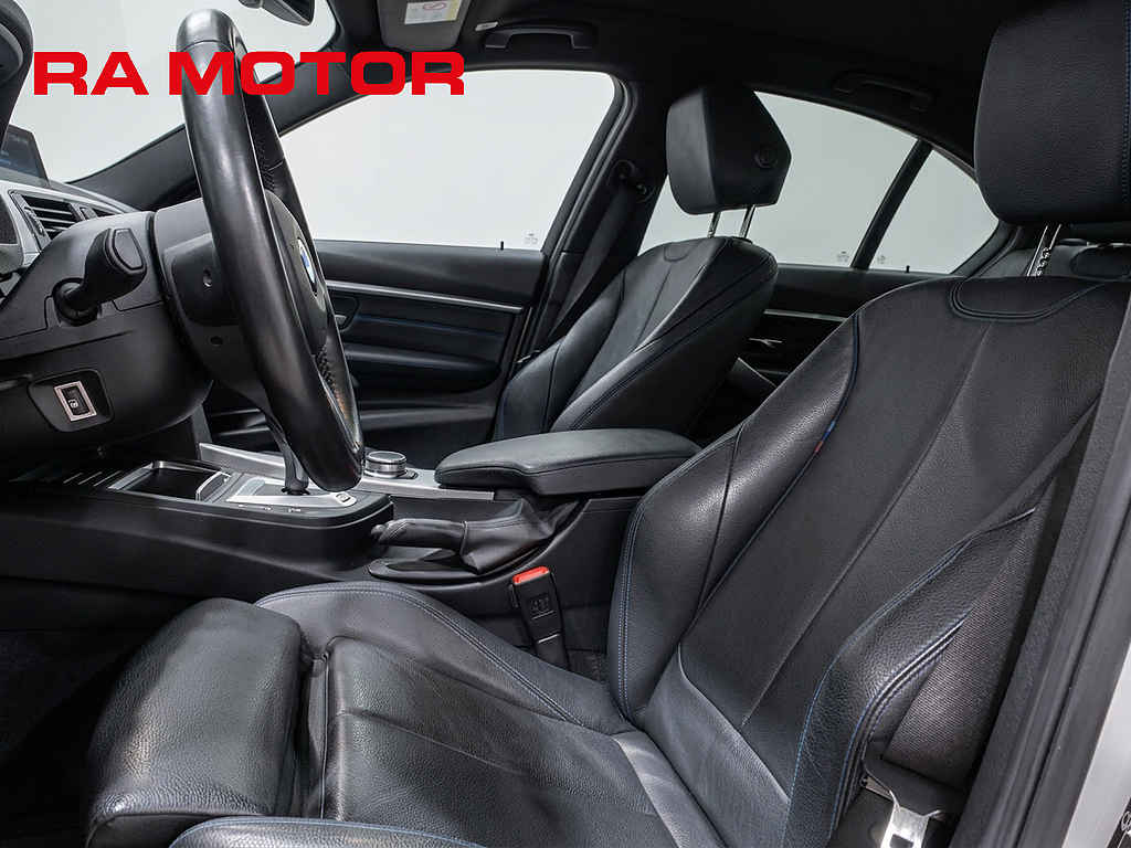 BMW 330e 258hk M Sport PHEV | H/K| Läder | Navi | 2018