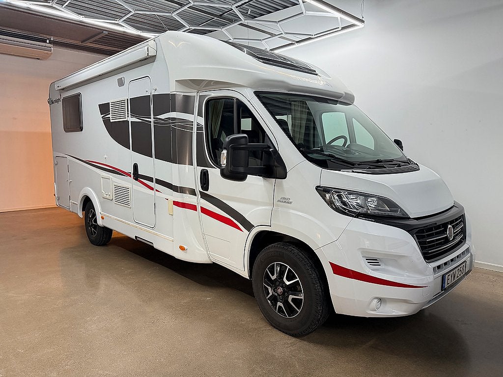 Sunlight T 69 Queenbed * Automat