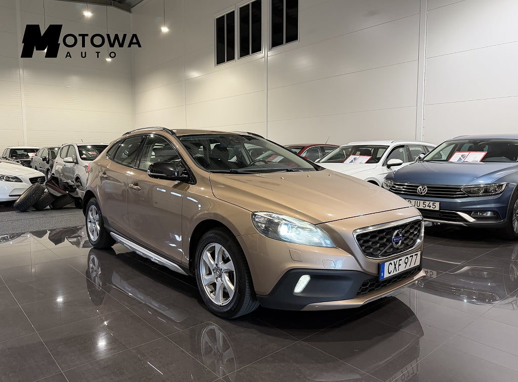 Volvo V40 Cross Country D2 Powershift Momentum Business Edition Pro Euro 5