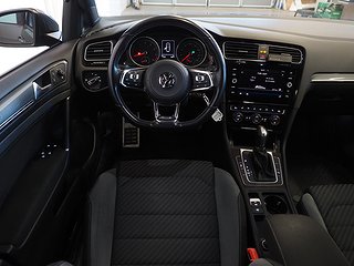 Halvkombi Volkswagen Golf 14 av 21
