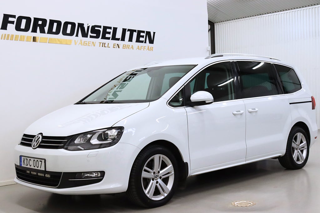 Volkswagen Sharan 2.0 TDI 4M GT D-Värm CarPlay Navi B-kamera Drag 7-sits 