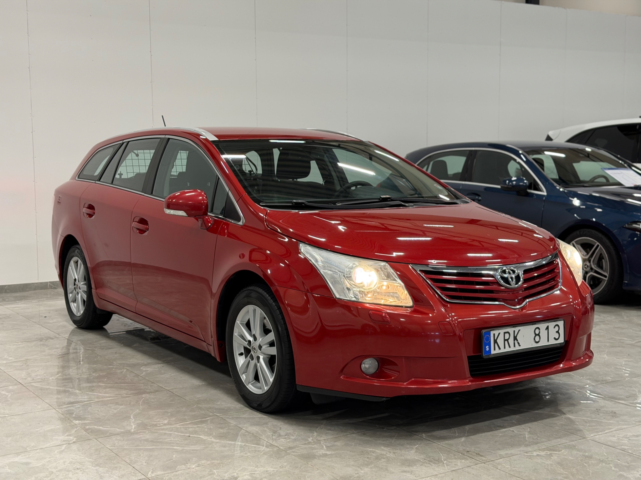 Toyota Avensis 2010, bild 2/10
